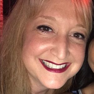 Meet your Posher, Randi